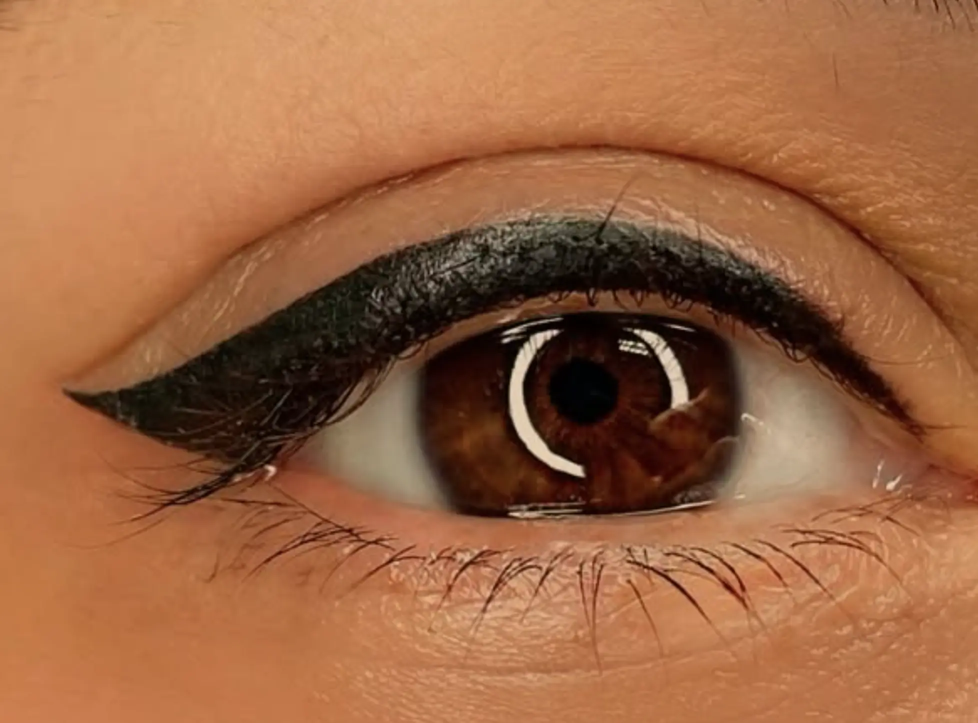 Illusion Papillon | What is the best color for permanent eyeliner? Natural looking eyeliner tattoo